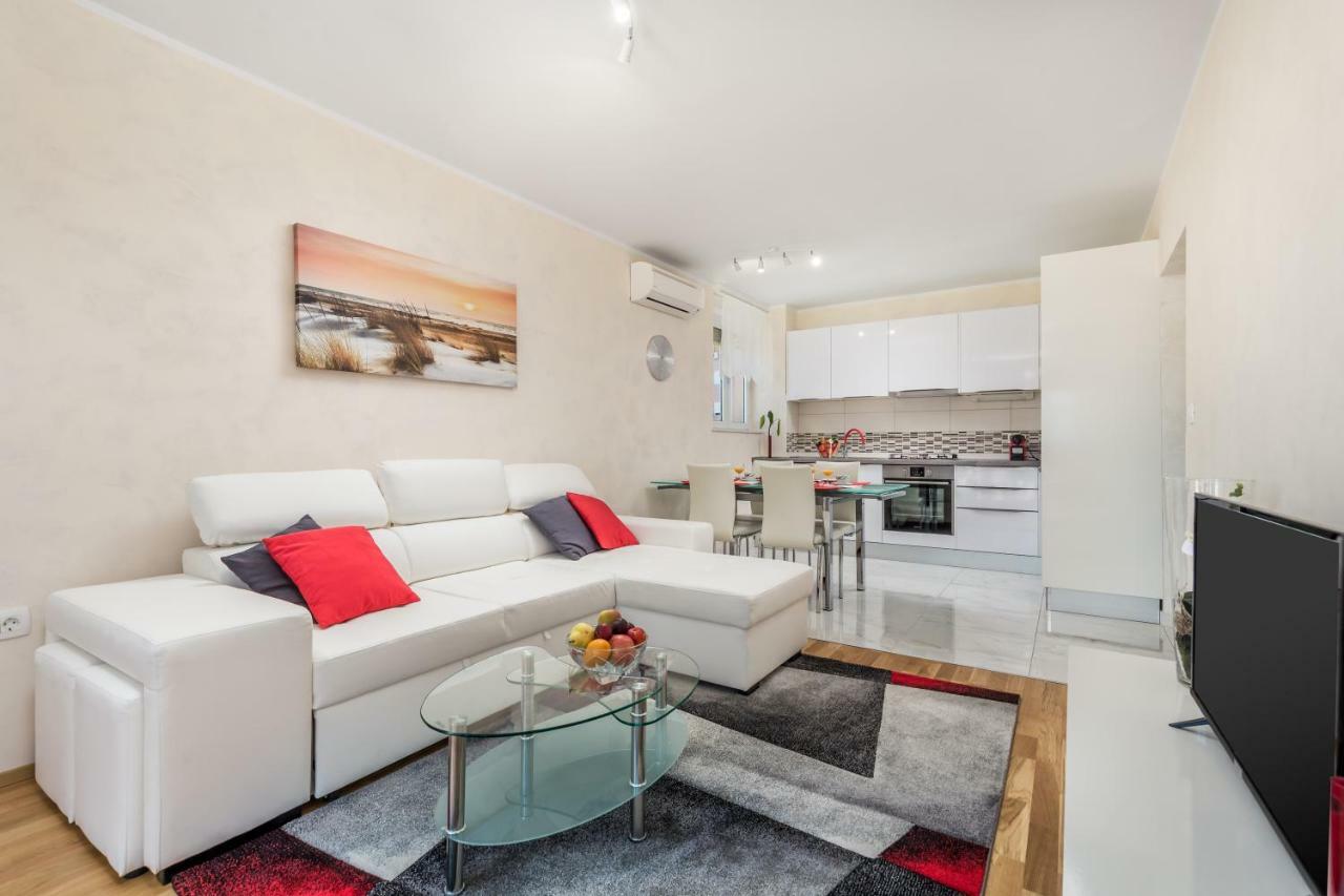 Orchidea Apartment Rijeka Bagian luar foto